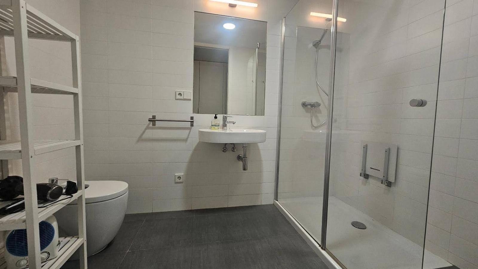 Piso En El Centro Para 4 Personas - Plaza Amboage - Wifi แฟร์โรล ภายนอก รูปภาพ